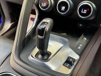 JAGUAR E-PACE 2.0 E-Pace R-Dynamic HSE D AWD Auto 4WD 5dr