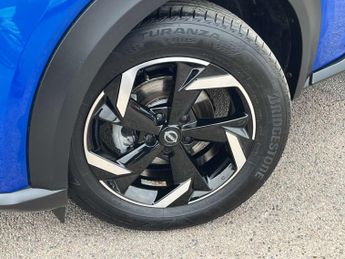NISSAN JUKE 1.0 Juke N-Connecta DiG-T Semi-Auto 5dr