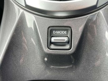 NISSAN JUKE 1.0 Juke N-Connecta DiG-T Semi-Auto 5dr