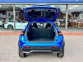 NISSAN JUKE 1.0 Juke N-Connecta DiG-T Semi-Auto 5dr