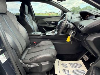 PEUGEOT 3008 1.2 3008 GT Line S/S Auto 5dr