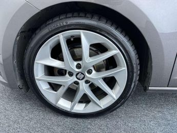 SEAT LEON 1.4 Leon FR Technology EcoTSI Semi-Auto 5dr