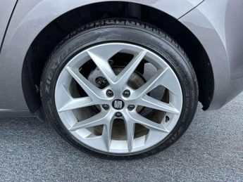 SEAT LEON 1.4 Leon FR Technology EcoTSI Semi-Auto 5dr
