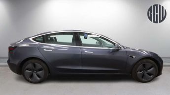 TESLA MODEL 3 Model 3 Standard Range + 4dr