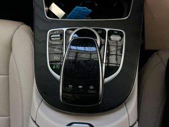 MERCEDES-BENZ E-CLASS 2.0 E 220 D SE Premium+ Auto 4dr