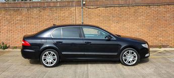 Skoda Superb 2.0 Superb Elegance TDI CR 140 Semi-Auto 5dr