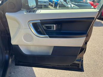 Land Rover DISCOVERY SPORT 2.2 Discovery Sport Luxury HSE SD4 Auto 4WD 5dr