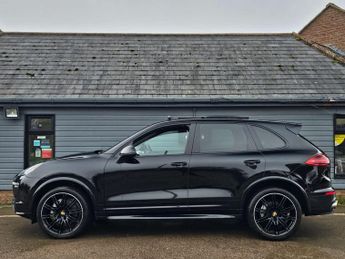 Porsche CAYENNE 4.2 TD V8 S Platinum Edition SUV 5dr Diesel TiptronicS 4WD Euro 