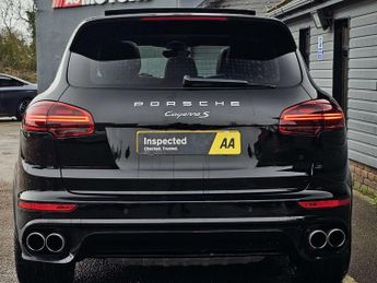 Porsche CAYENNE 4.2 TD V8 S Platinum Edition SUV 5dr Diesel TiptronicS 4WD Euro 