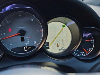 Porsche CAYENNE 4.2 TD V8 S Platinum Edition SUV 5dr Diesel TiptronicS 4WD Euro 