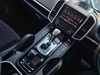 Porsche CAYENNE 4.2 TD V8 S Platinum Edition SUV 5dr Diesel TiptronicS 4WD Euro 