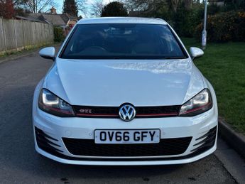 Volkswagen GOLF 2.0 Golf GTi Moda Semi-Auto 5dr