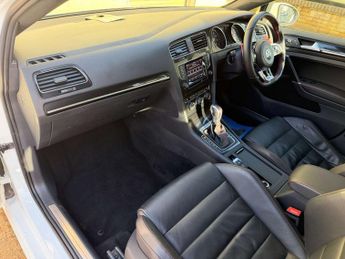 Volkswagen GOLF 2.0 Golf GTi Moda Semi-Auto 5dr