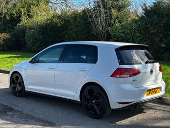 Volkswagen GOLF 2.0 Golf GTi Moda Semi-Auto 5dr