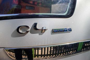 CITROEN C4 PICASSO 1.6 C4 Grand Picasso Exclusive+ Blue HDi Auto 5dr