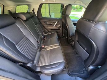 LAND ROVER DISCOVERY SPORT 2.0 Discovery Sport S D Auto 4WD 5dr