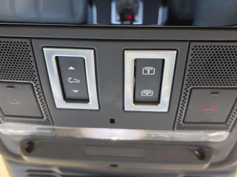 LAND ROVER RANGE ROVER EVOQUE 2.0 Range Rover Evoque Autobiography D MHEV Auto 4WD 5dr