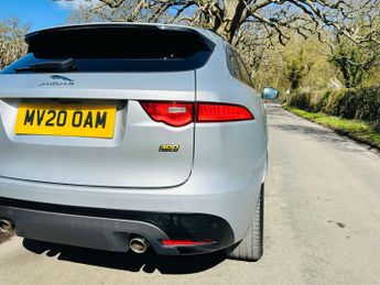 JAGUAR F-PACE 2.0 F-PACE 300 Sport AWD Auto 4WD 5dr