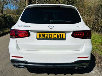 MERCEDES-BENZ GLC 2.0 GLC 300 AMG Line Premium+ D 4Matic Auto 4WD 5dr