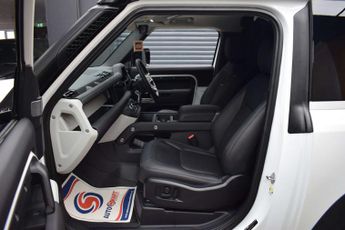 Land Rover DEFENDER 3.0 Defender Hard Top SE D MHEV Auto 4WD 3dr