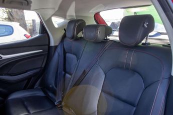 MG ZS 1.0 MG ZS Exclusive TGDi Auto 5dr