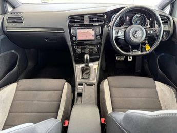 VOLKSWAGEN GOLF 2.0 Golf R DSG 4WD 5dr