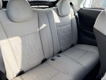 FIAT 500 500e La Prima 2dr