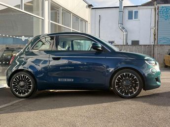 FIAT 500 500e La Prima 2dr