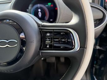 FIAT 500 500e La Prima 2dr