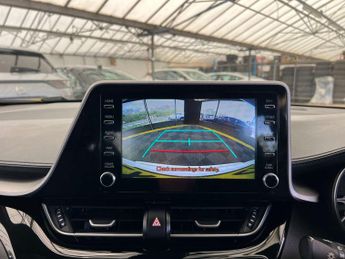 TOYOTA C-HR 1.8 C-HR Icon HEV CVT 5dr
