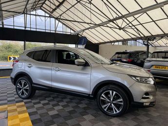 Nissan Qashqai 1.3 Qashqai N-Connecta DiG-T 5dr