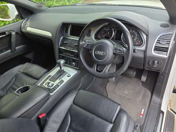 AUDI Q7 3.0 Q7 S Line+ TDI Quattro Auto 4WD 5dr