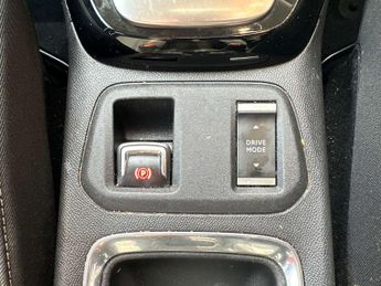 VAUXHALL CORSA Corsa E Elite Nav Premium 5dr