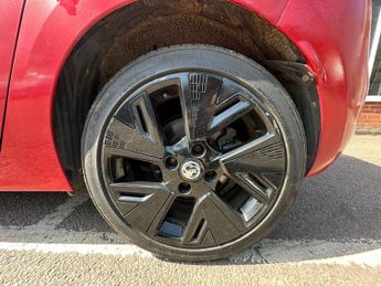 VAUXHALL CORSA Corsa E Elite Nav Premium 5dr