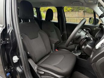 JEEP RENEGADE 1.6 Renegade Longitude MultiJet II Auto 5dr