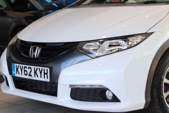 HONDA CIVIC 1.8 Civic i-VTec EX Auto 5dr