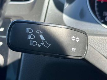 VOLKSWAGEN GOLF 1.6 Golf Match TDI Semi-Auto 5dr