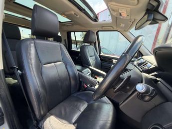 LAND ROVER DISCOVERY 3.0 Discovery HSE SDV6 Auto 4WD 5dr