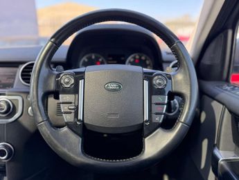LAND ROVER DISCOVERY 3.0 Discovery HSE SDV6 Auto 4WD 5dr