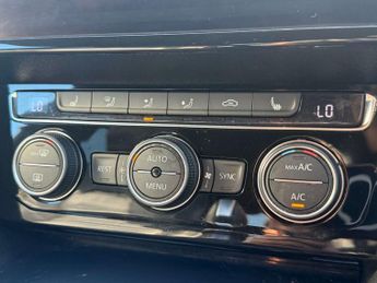 VOLKSWAGEN ARTEON 2.0 Arteon R-Line TSi Semi-Auto 5dr