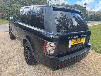 LAND ROVER RANGE ROVER 4.4 Range Rover Vogue TDV8 Auto 4WD 5dr