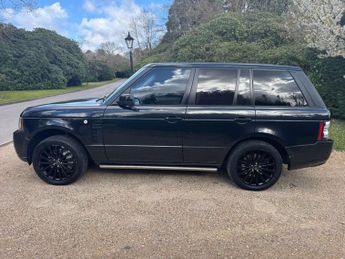 LAND ROVER RANGE ROVER 4.4 Range Rover Vogue TDV8 Auto 4WD 5dr