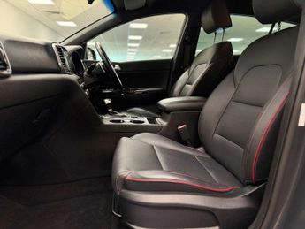 KIA SPORTAGE 1.6 Sportage GT-Line CRDi MHEV 4x4 Semi-Auto 4WD 5dr