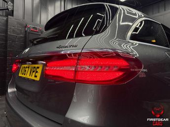 Mercedes-Benz E-CLASS 2.0 E220d AMG Line (Premium) Estate 5dr Diesel G-Tronic+ 4MATIC 