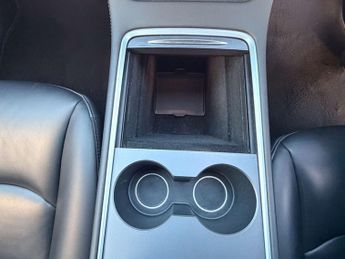 TESLA MODEL Y ModeL Y Long Range AWD 4WD 5dr