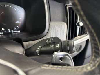 Volvo V90 2.0 V90 R-Design D4 Auto 5dr