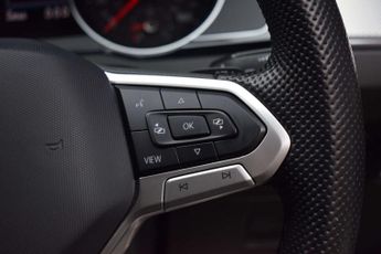 Volkswagen PASSAT 2.0 Passat R-Line TDI Semi-Auto 5dr