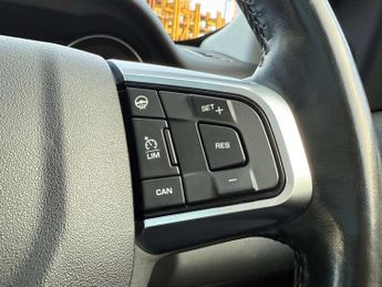 Land Rover DISCOVERY SPORT 2.0 Discovery Sport Luxury HSE SD4 Auto 4WD 5dr