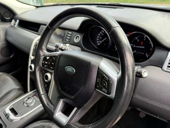 Land Rover DISCOVERY SPORT 2.0 Discovery Sport HSE TD4 Auto 4WD 5dr