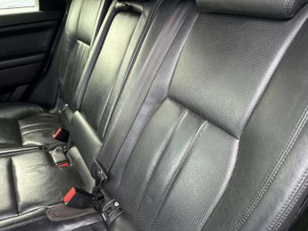 Land Rover DISCOVERY SPORT 2.0 Discovery Sport HSE TD4 Auto 4WD 5dr